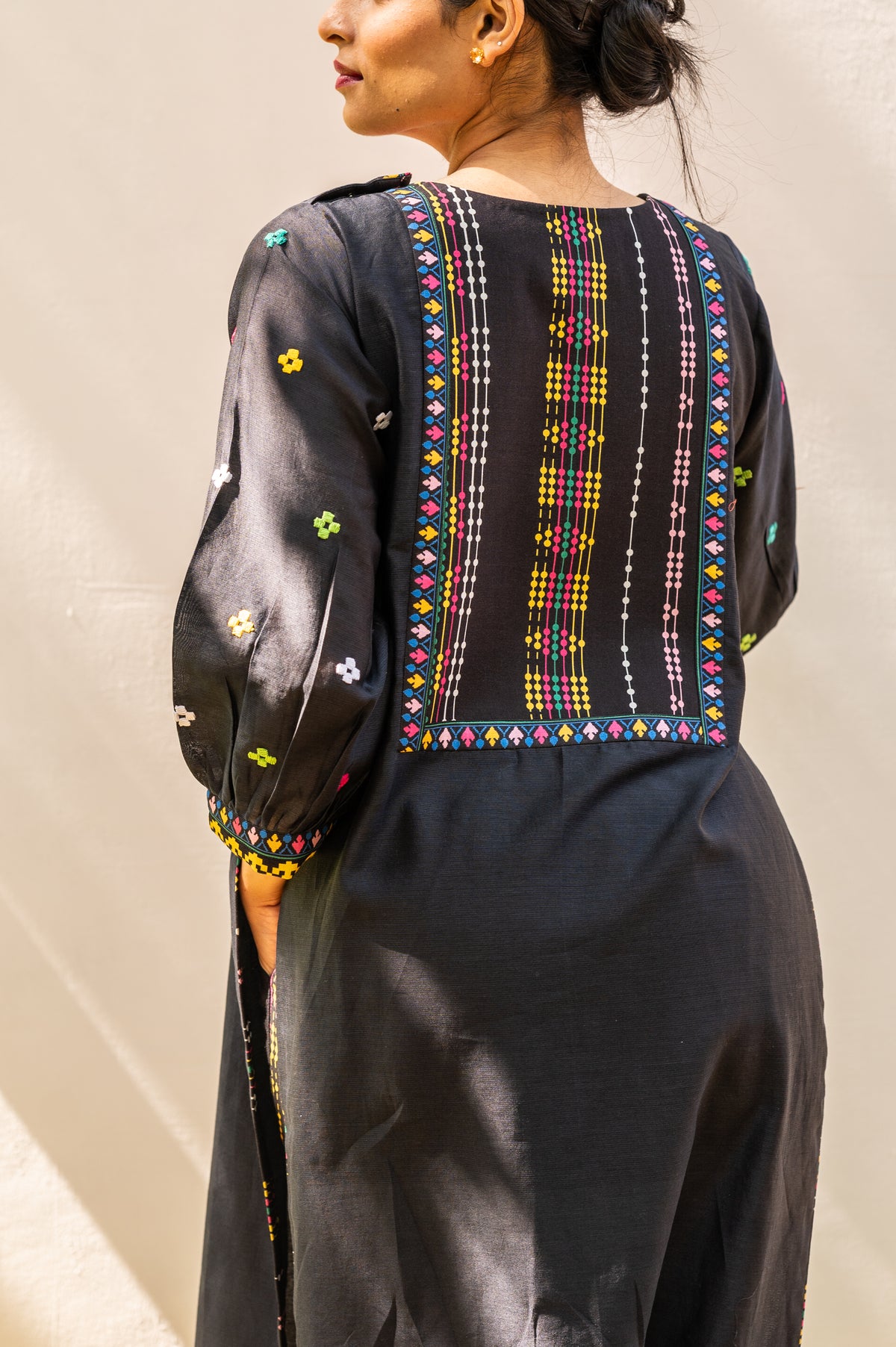 BLOOMING IN DARK (3 PCS SET)