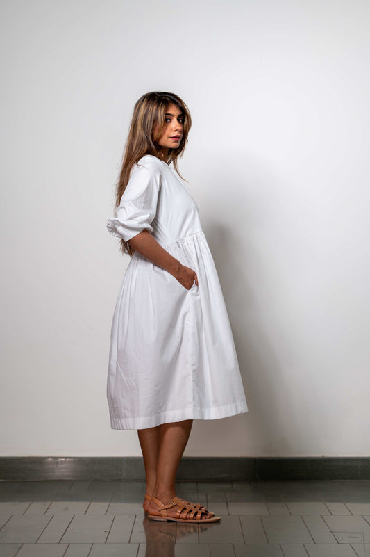 MINIMALIST WHITE MUSE DRESS