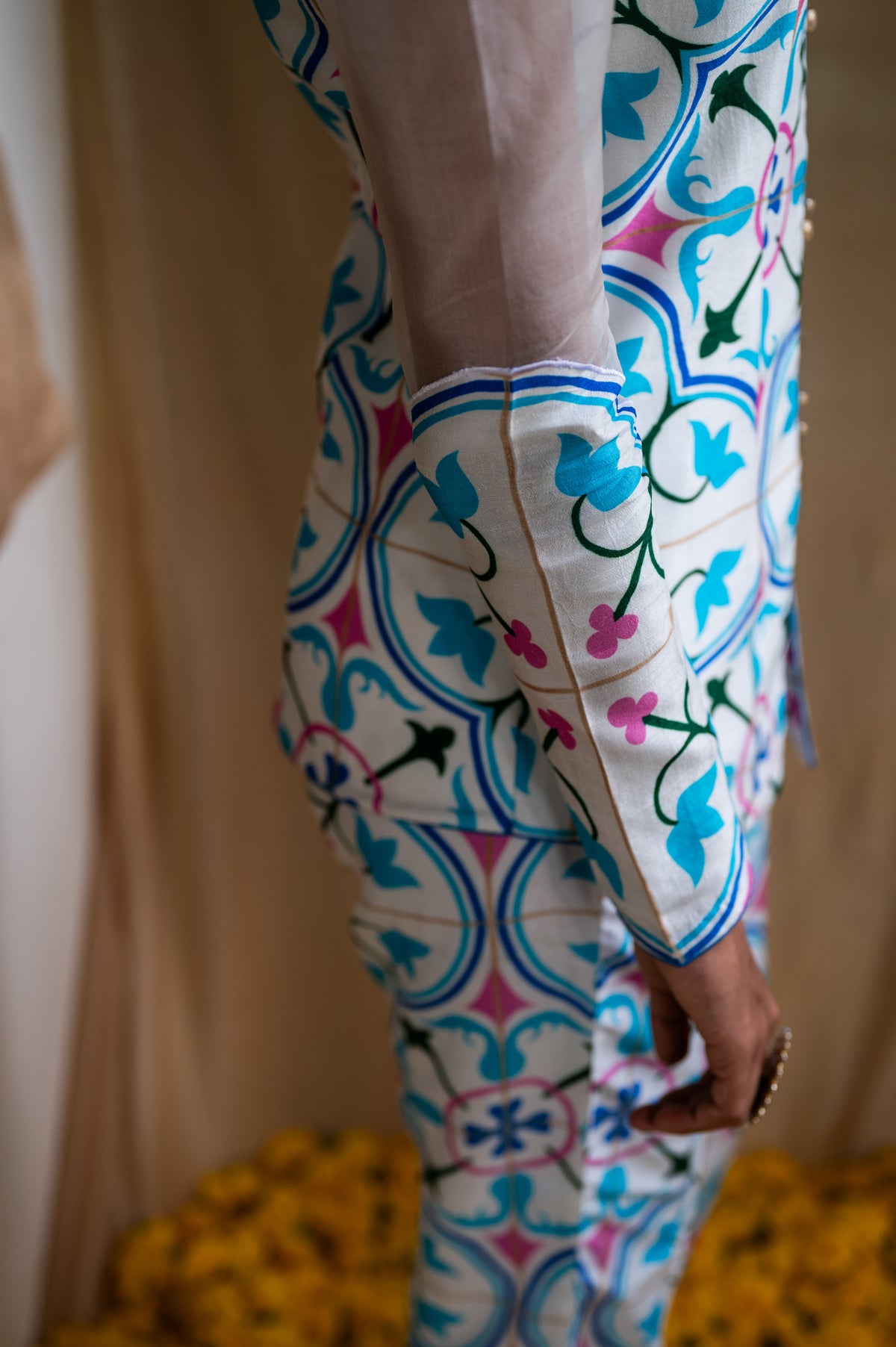 RETRO REVIVAL AZULEJOS PANT SUIT