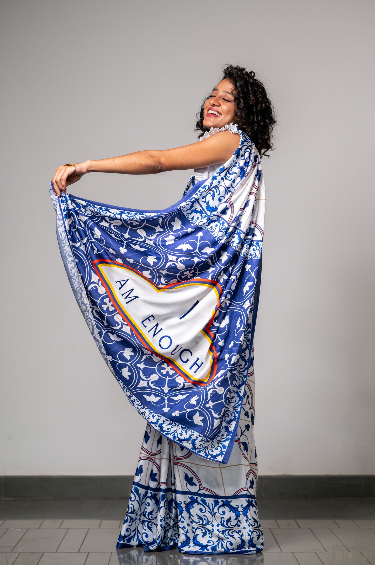 GRACE IN AZULEJOS SAREE