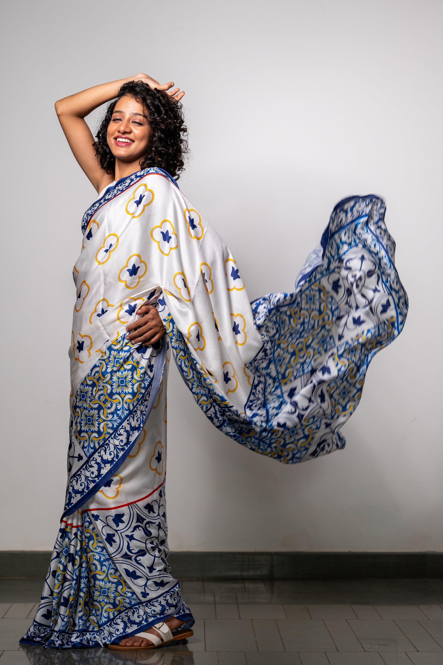 YELLOW BLUE MOSAIC GRACE SAREE