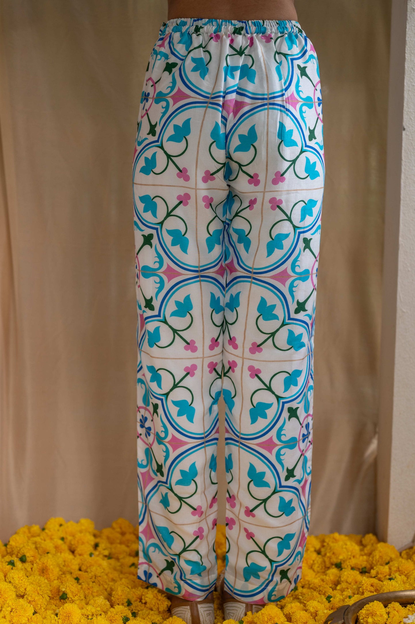 RETRO REVIVAL AZULEJOS PANT SUIT