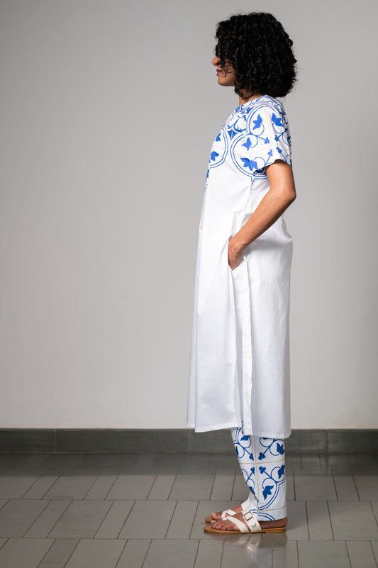 BLUE TILE AFFINITY SET