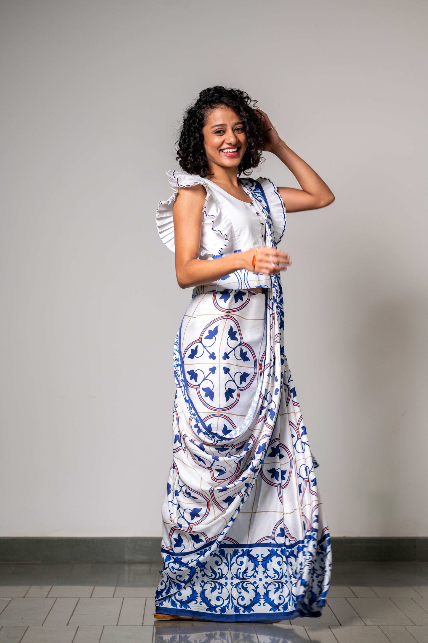 GRACE IN AZULEJOS SAREE