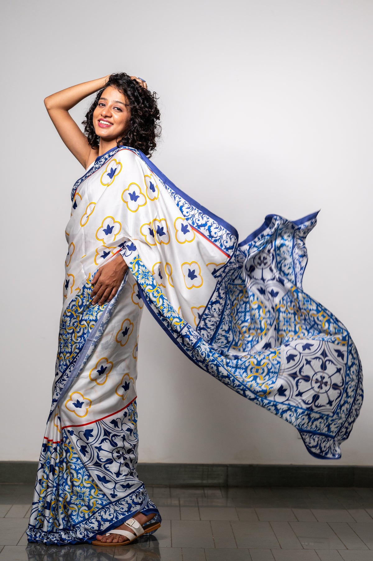 YELLOW BLUE MOSAIC GRACE SAREE