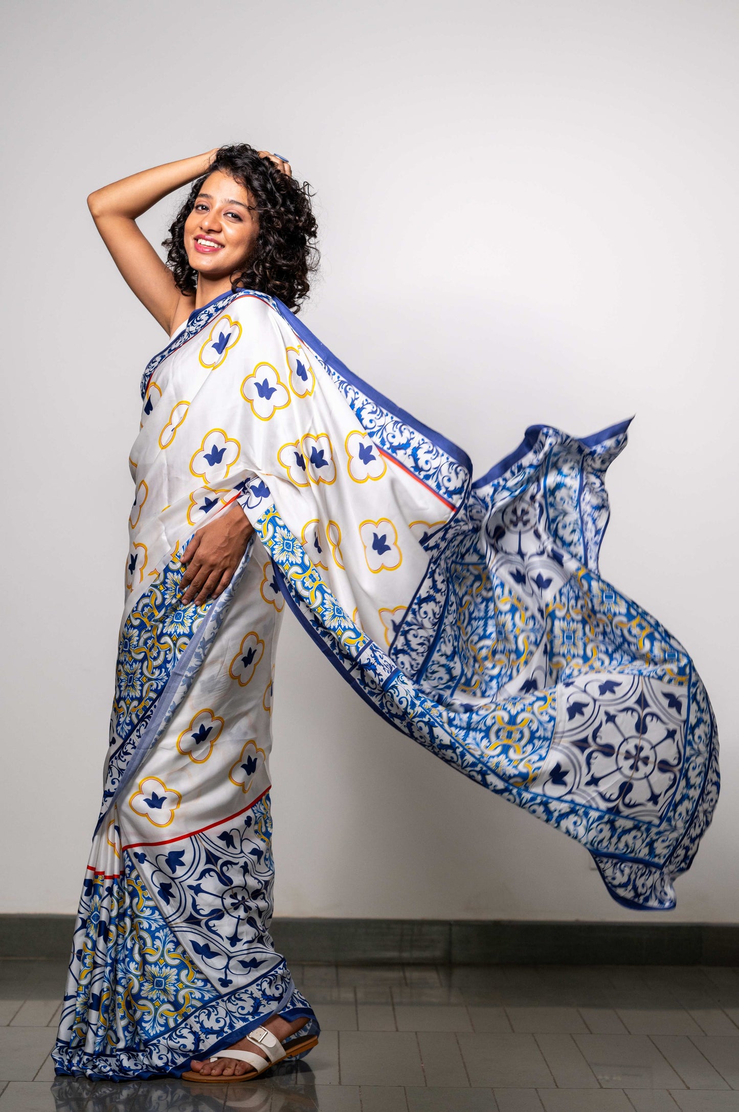 YELLOW BLUE MOSAIC GRACE SAREE