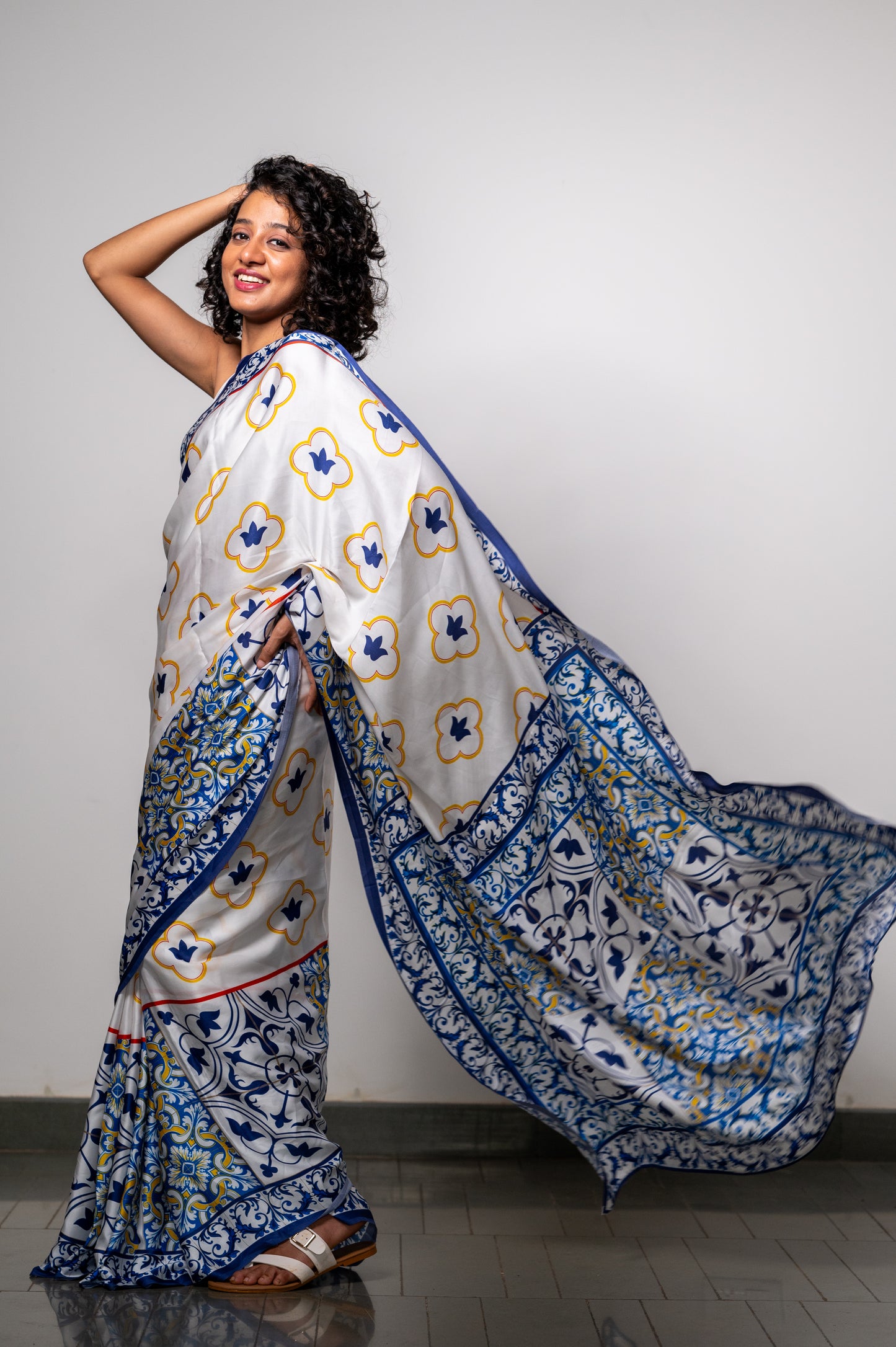 YELLOW BLUE MOSAIC GRACE SAREE