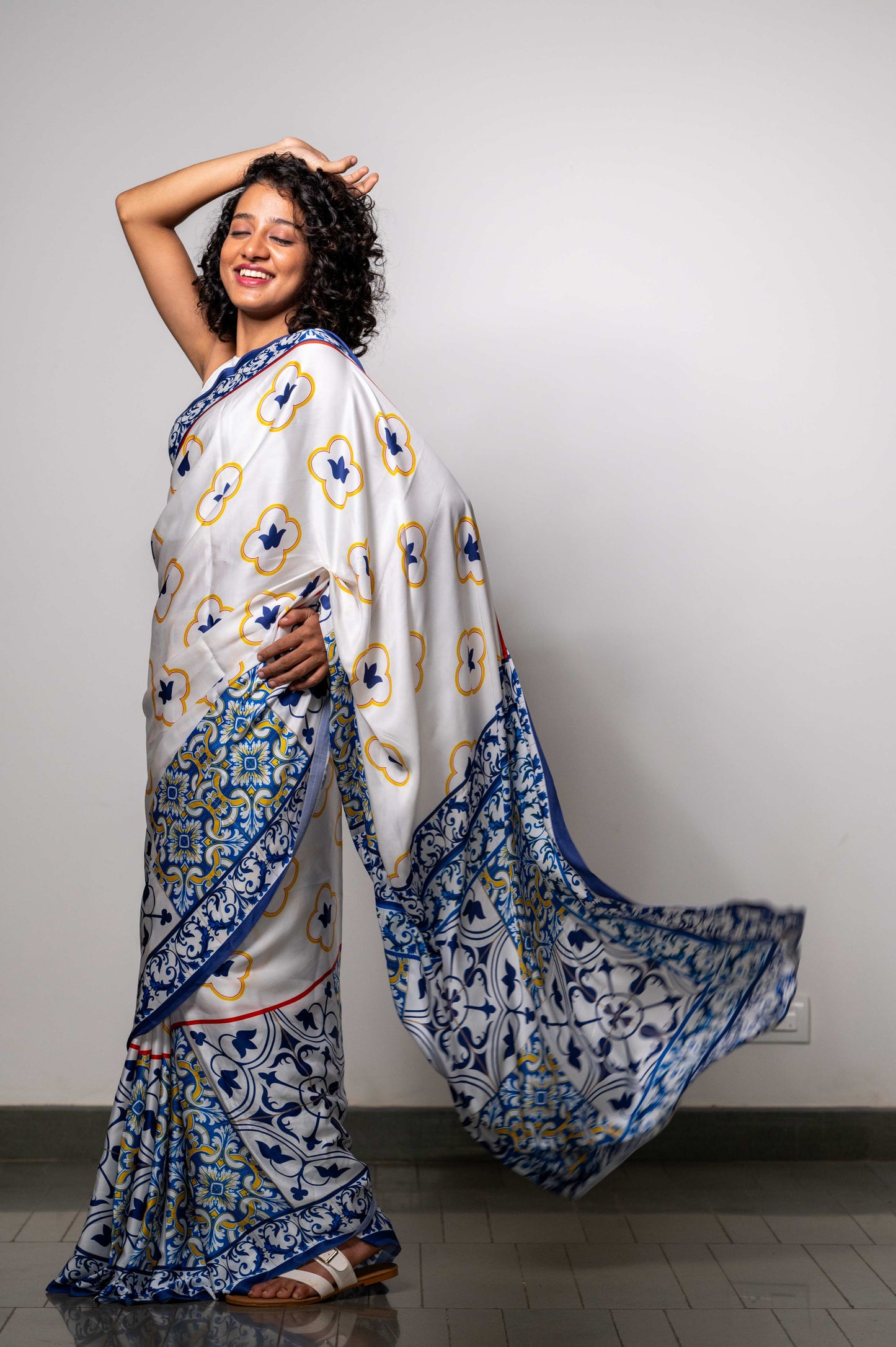 YELLOW BLUE MOSAIC GRACE SAREE