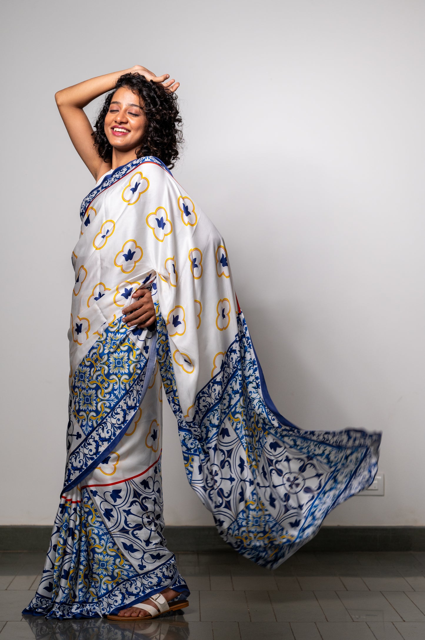YELLOW BLUE MOSAIC GRACE SAREE