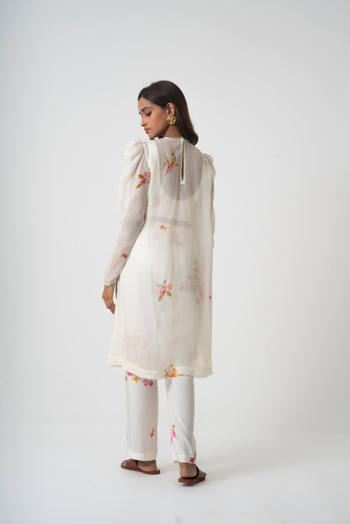 CHAFA BLOSSOM WHITE SET