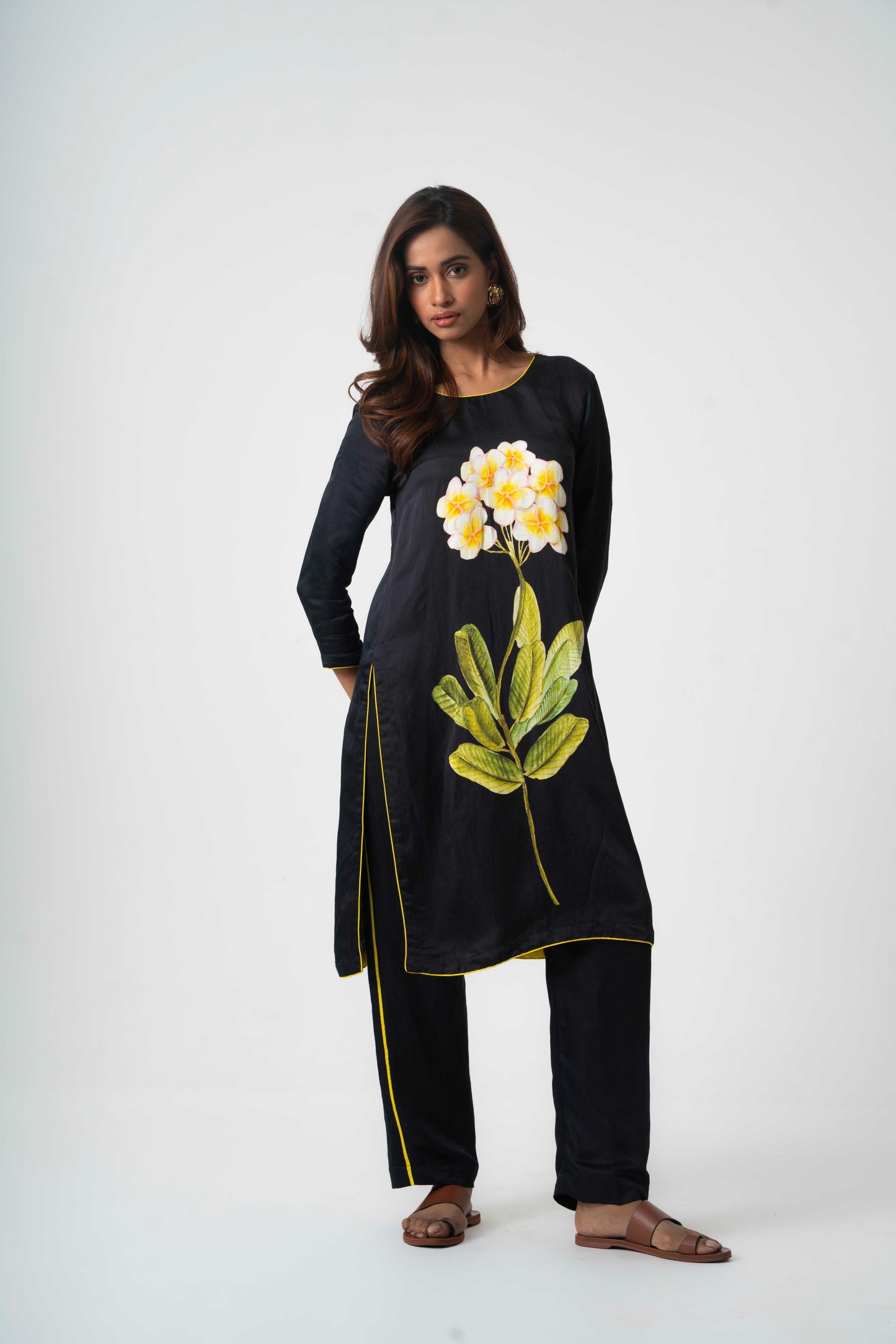 CHAFA BLOOM BLACK SET